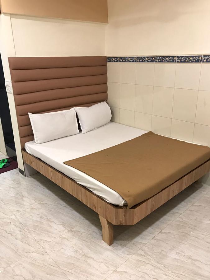 Hotel Shalimar Palace Mumbai Bagian luar foto
